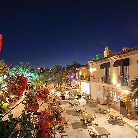 Otel Alacati Aura Ciftlikkoyu
