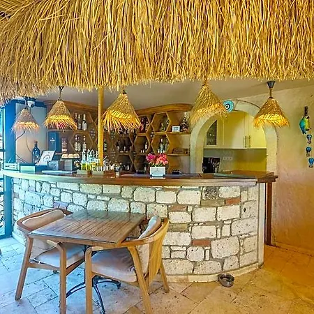 Alacati Aura Otel