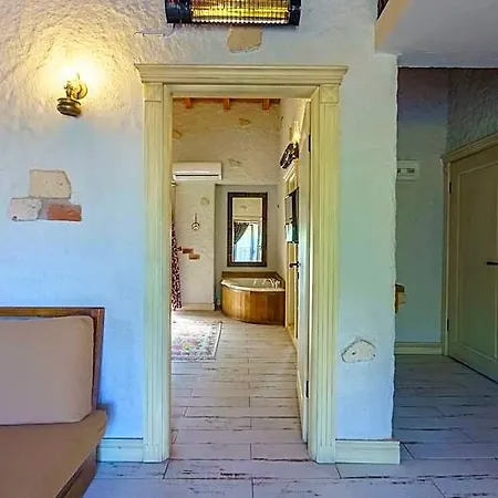 Otel Alacati Aura Ciftlikkoyu