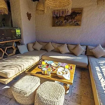 Otel Alacati Aura 3*