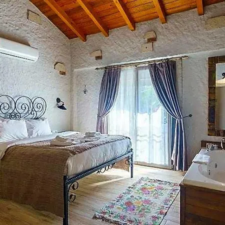Alacati Aura Otel Ciftlikkoyu